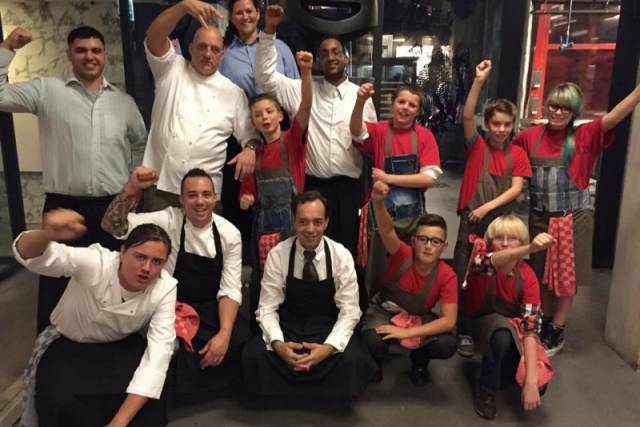 fundraising-met-herman-424 - Afbeelding 1 van 10